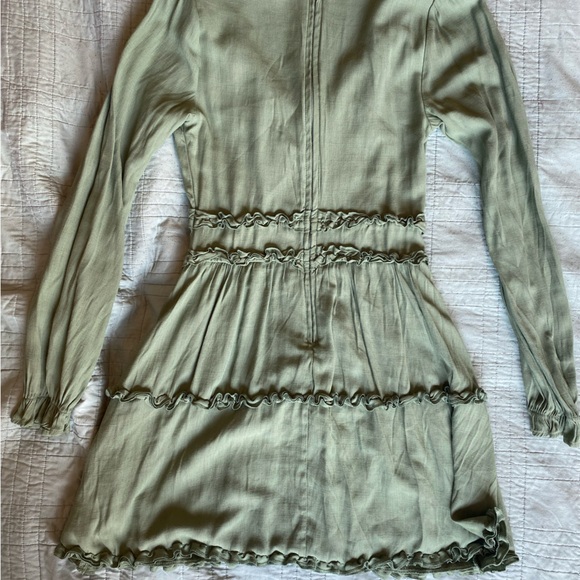 Long Sleeved Cocktail Dress - Picture 3 of 4